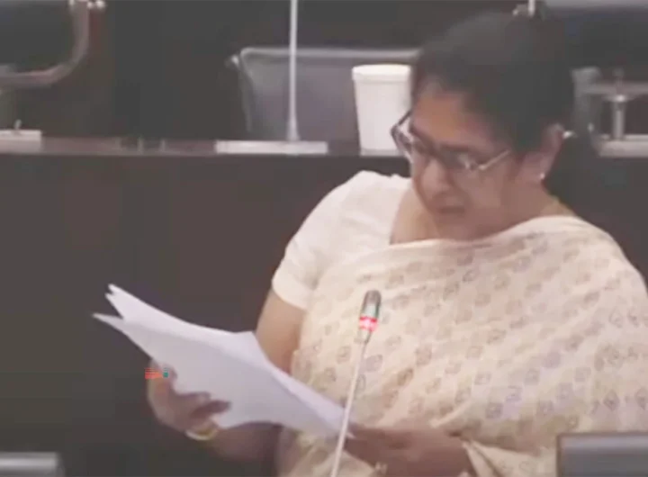 thalatha athukorala - තලතා මන්ත‍්‍රී ධුරයෙන් ඉල්ලා අස්වේ.. රනිල්ට තුති පුදයි..